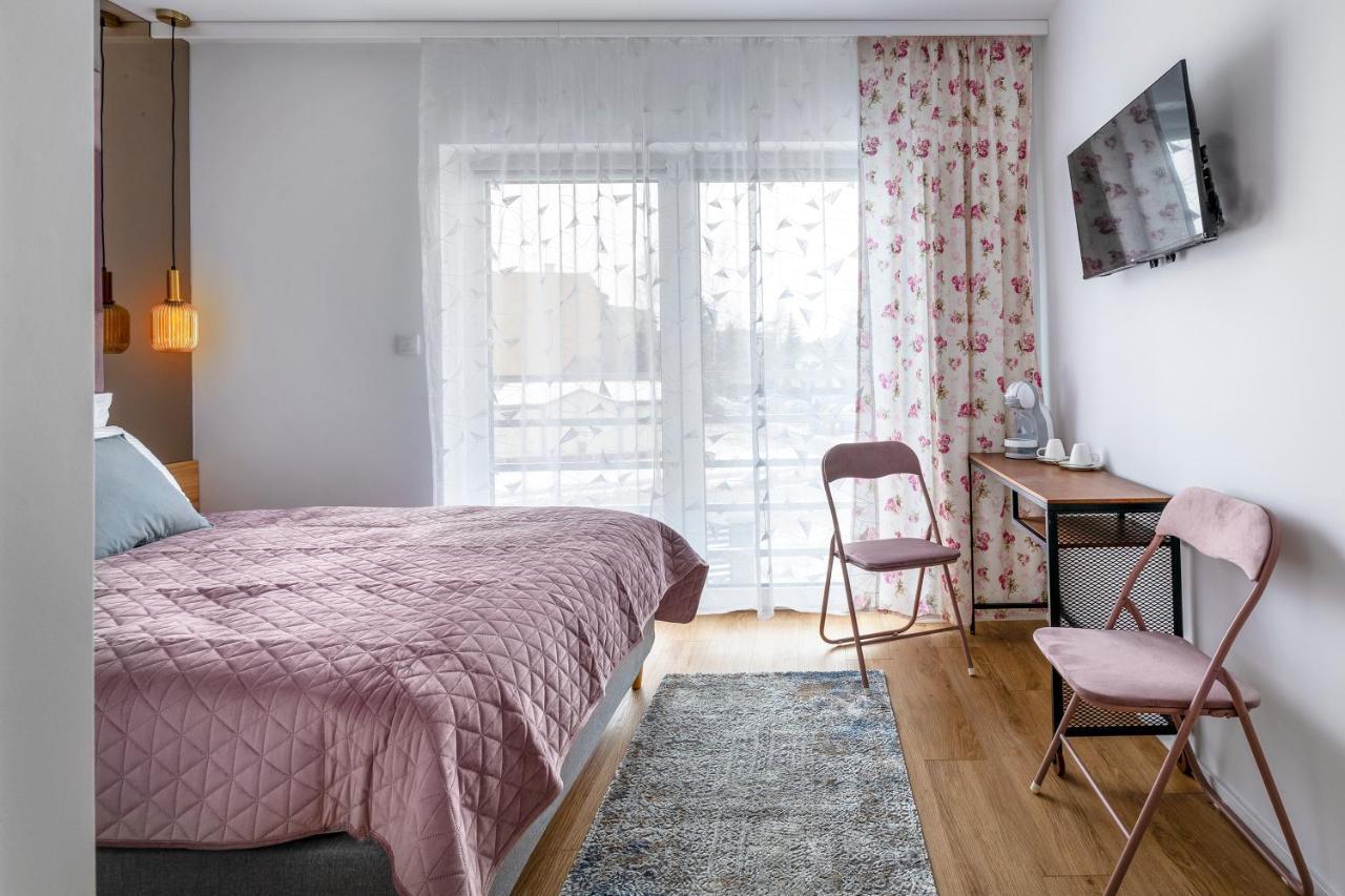 Pokoje Goscinne Poziomk Kudowa-Zdrój Esterno foto